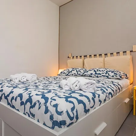 Casa Annunziata - *